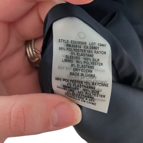 ELIE TAHARI | Navy Lace Sleeved Midi Cocktail Dress (6) - Picture 6 of 6